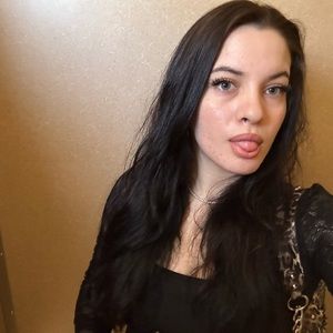 Meet your Posher, Juliahna